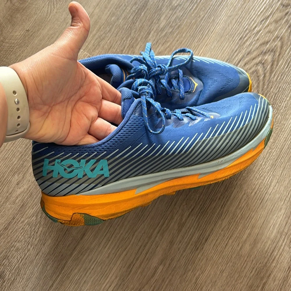 Hoka Torrent 2 Mens Running Shoes in GUC. Size 10.5